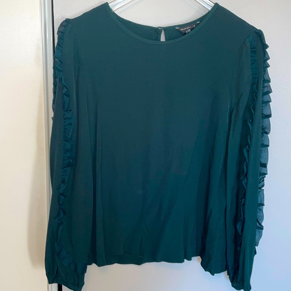 Club Monaco long sleeve blouse with ruffle sleeve size Small